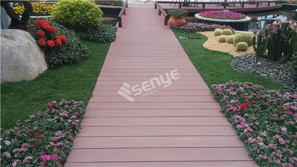 ���̰���